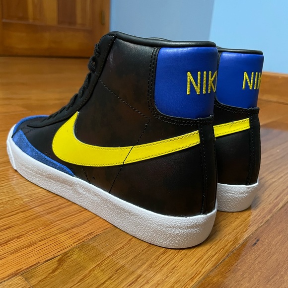 NIKE BLAZER MID '77 VINTAGE SHOES PEACE LOVE & BASKETBALL MENS SZ 9.5 DC1414 001 - Picture 8 of 12